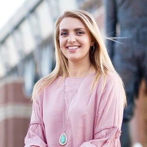 Meet your Posher, Katie